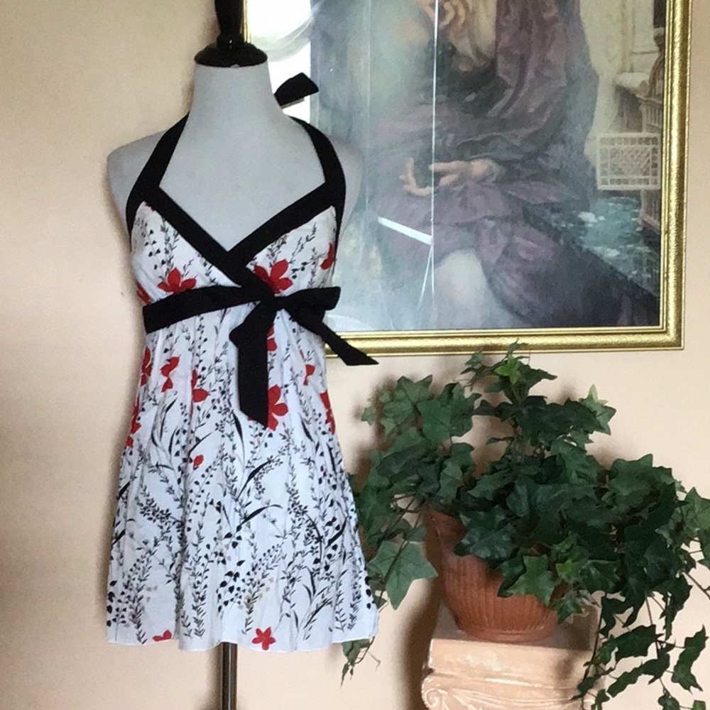Vintage Floral patterned halter top